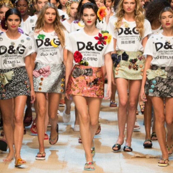 Dolce & Gabbana White Floral Embroidered "io C'ero" Print Tee | Size S - Picture 5 of 15